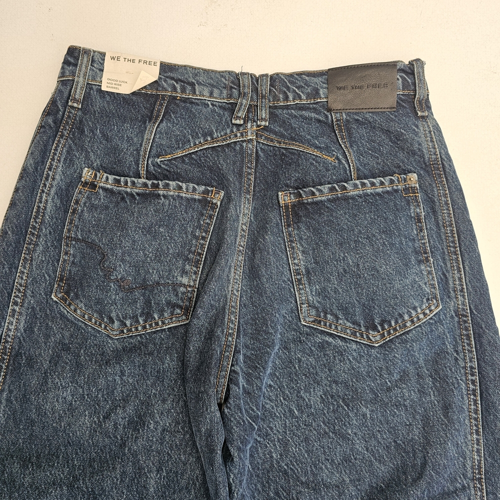 Free People We The Free Good Luck Barrel Jeans - Picture 4 of 8